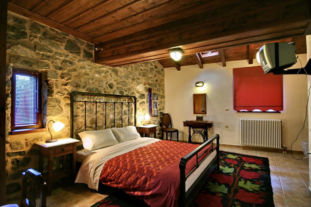 Hotel Archontiko Nikolopoulou Vytina Zewnętrze zdjęcie